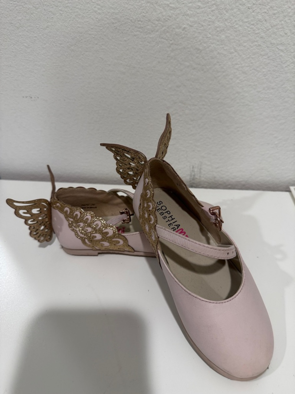 Sophia Webster Girls Light Pink Mary Jane Shoes with Gold Wing Heels